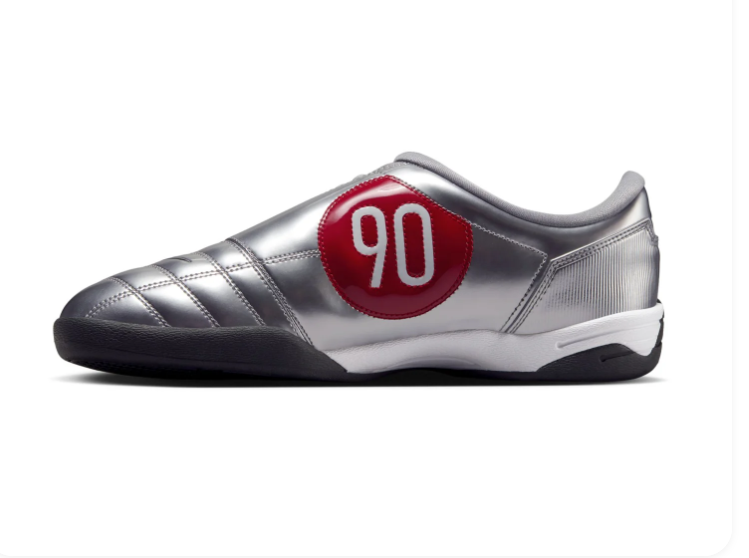 Nike Total 90 III Sneakers – Metallic Silver, Black & Red