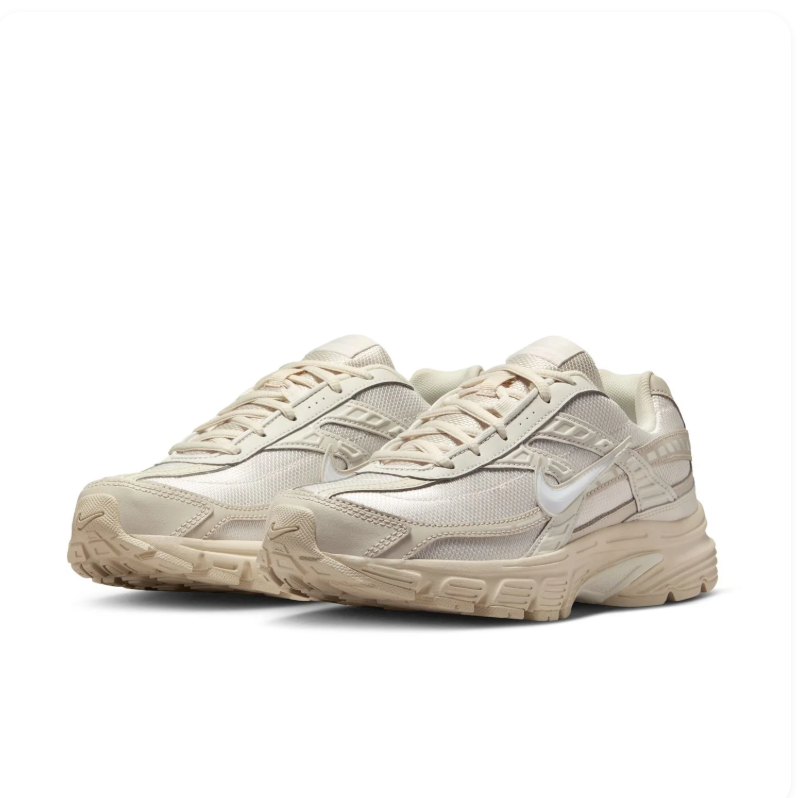 Nike Cream & Beige Mesh Sneakers