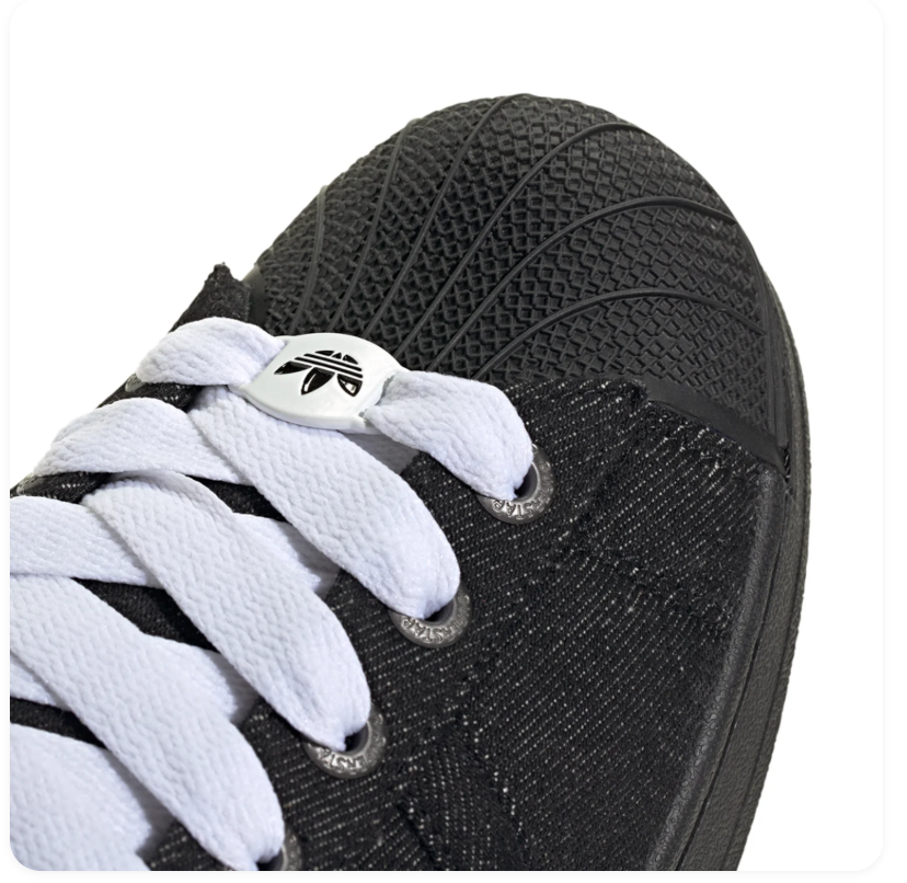 Adidas Superstar Low-Top Sneakers – Black Denim-Textured Upper & White Laces