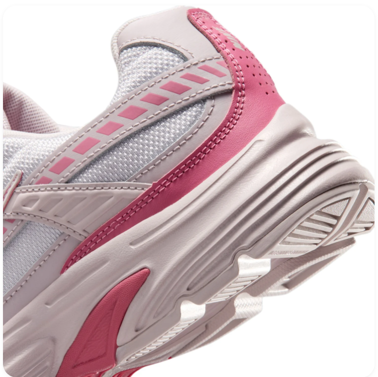 Nike Initiator Mesh Sneakers – White & Pink