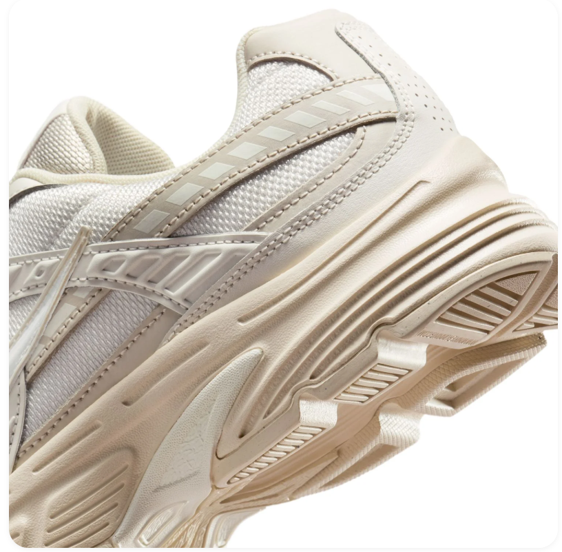 Nike Cream & Beige Mesh Sneakers