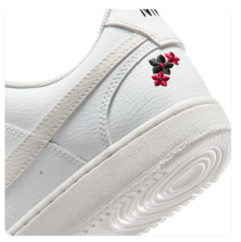 Nike Low-Top Sneakers – White & Cream with Floral Embroidery