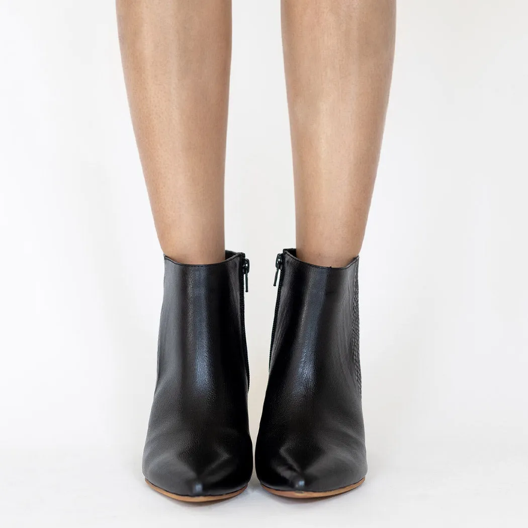 Aurlene ankle booties in black leather womens shoes