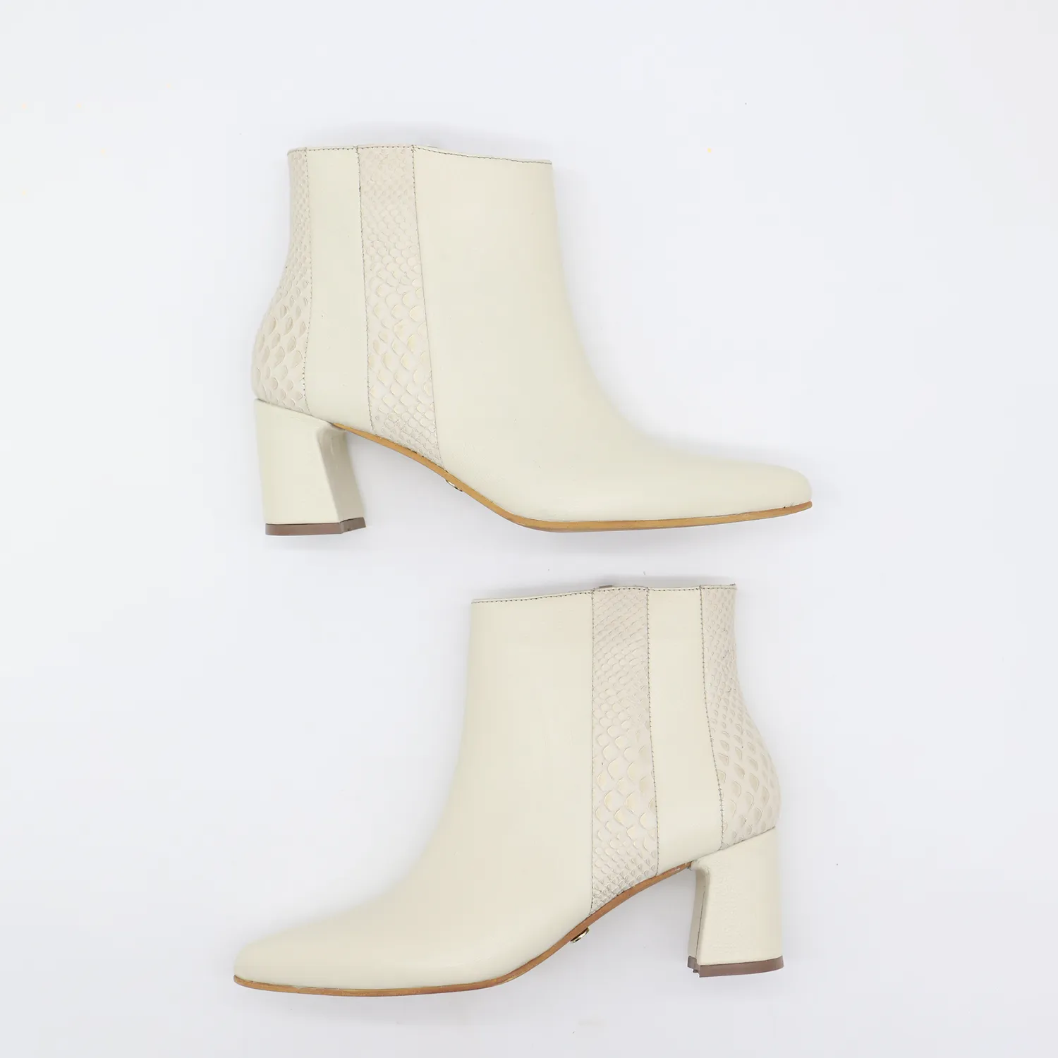 Aurlene ankle booties off white leather womens shoes