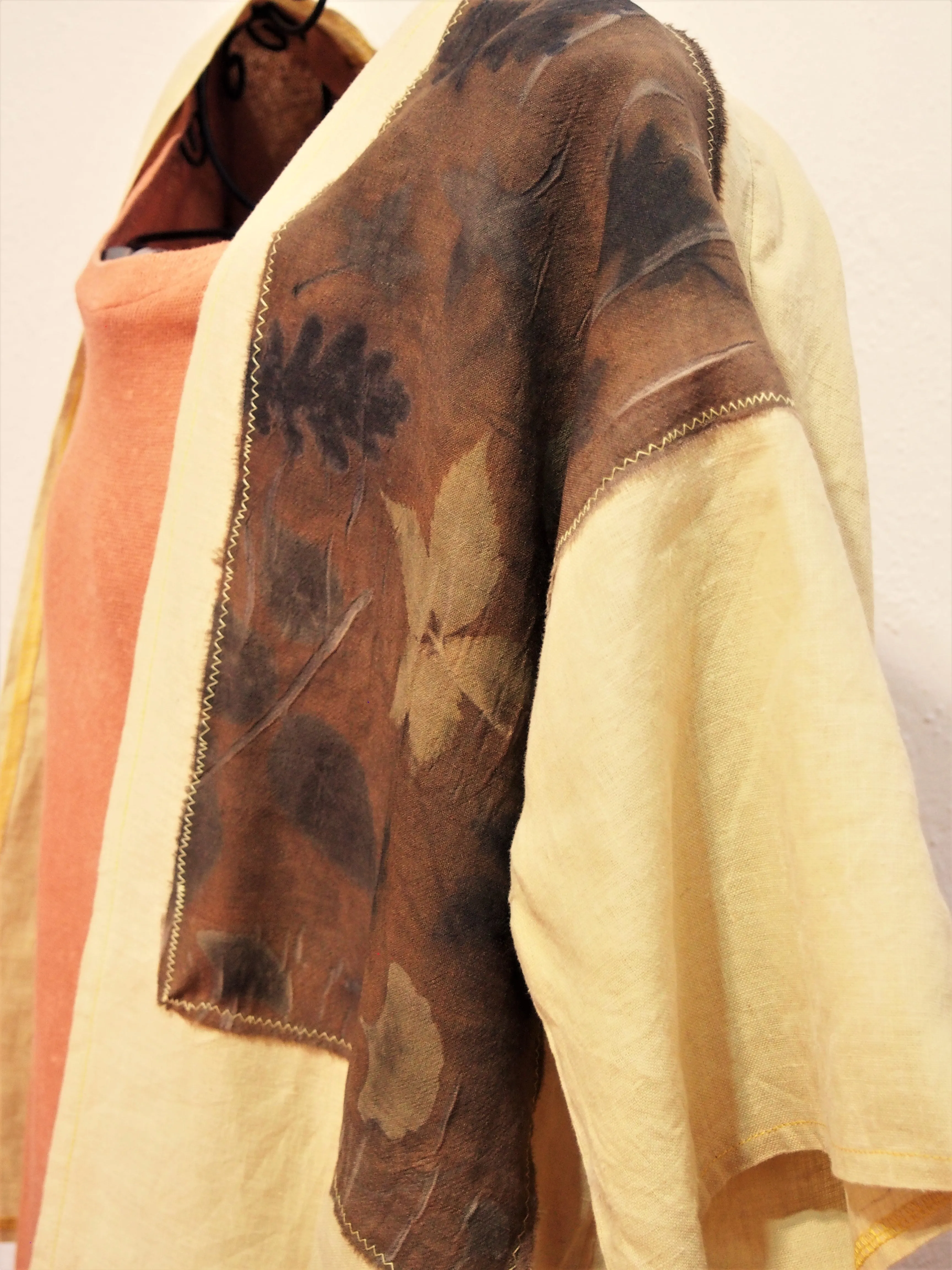 Kimono 100% Lino con Ecoprint, Pezzo Unico, Tintura Naturale